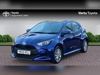 Used Toyota Yaris 2023 for sale - 77353529: Photo