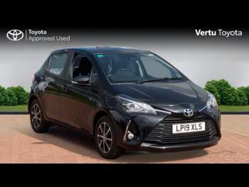 Used Toyota Yaris 2019 for sale - 74900411: Photo