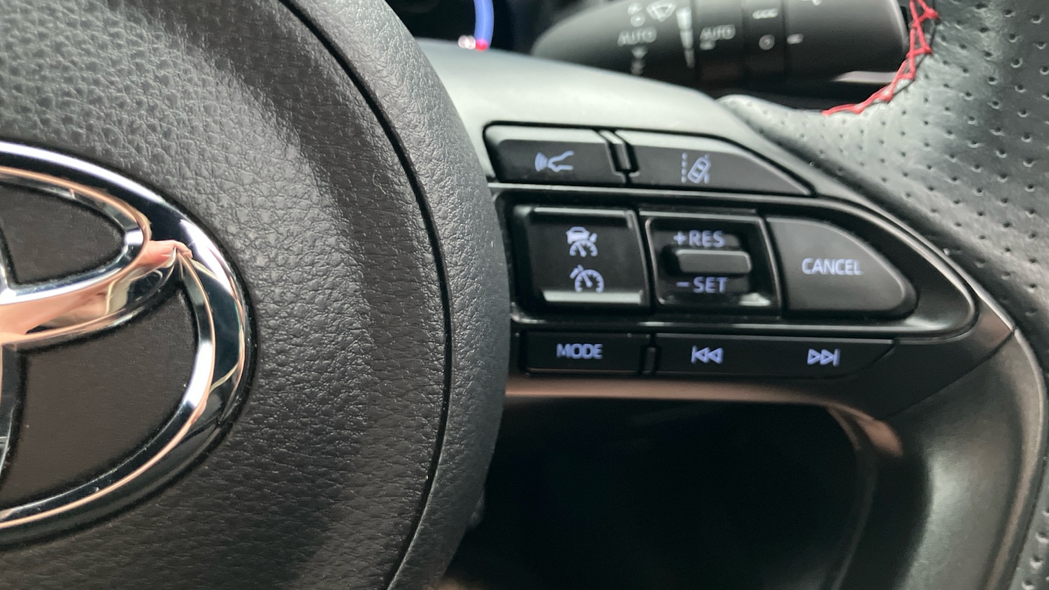 Used Toyota Yaris Cross 2023 for sale - 76461717: Photo 44