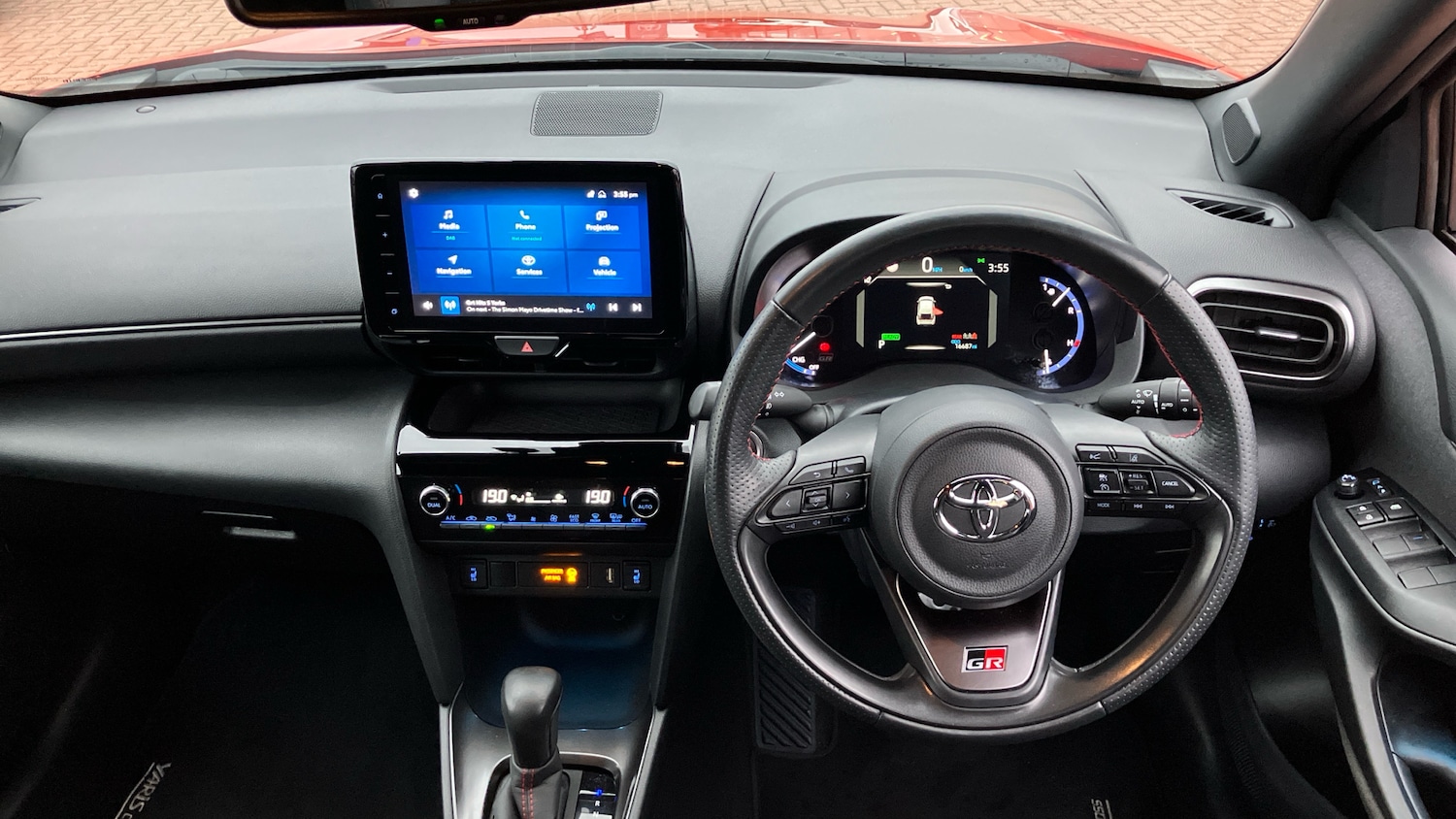 Used Toyota Yaris Cross 2023 for sale - 76461717: Photo 6