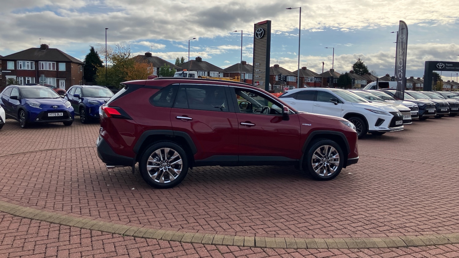 Used Toyota RAV4 2021 for sale - 76396837: Photo 28