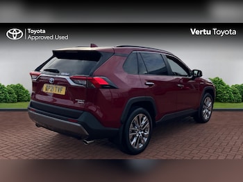 Used Toyota RAV4 2021 for sale - 76396837: Photo