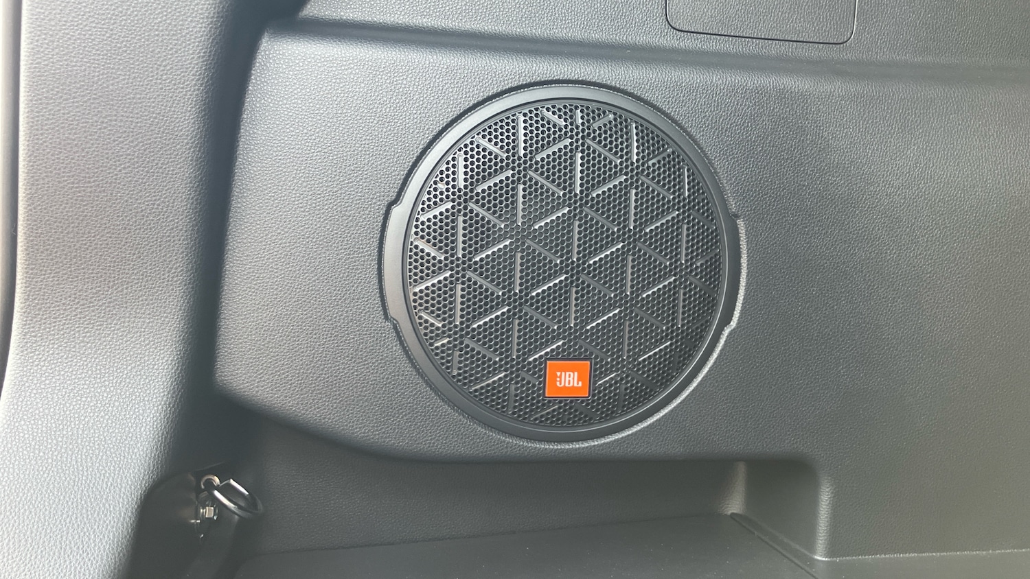 Used Toyota RAV4 2021 for sale - 76396837: Photo 31