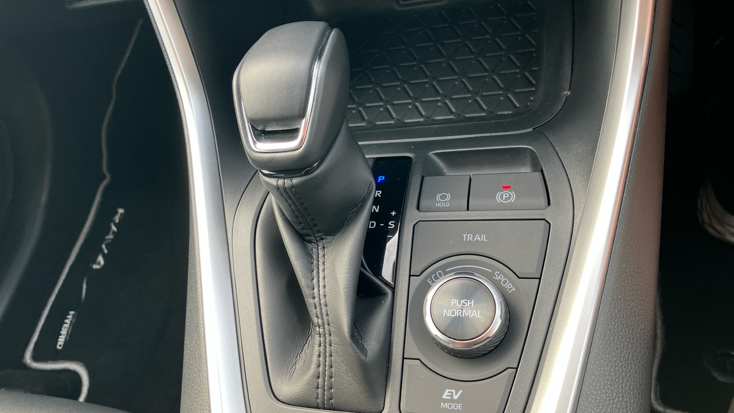 Used Toyota RAV4 2021 for sale - 76396837: Photo 43