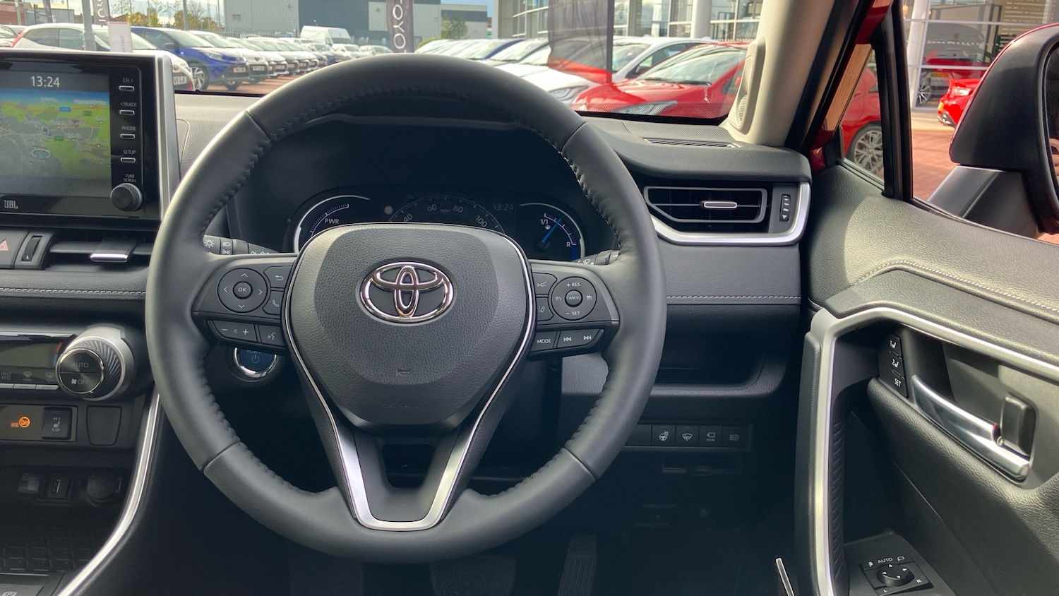 Used Toyota RAV4 2021 for sale - 76396837: Photo 8