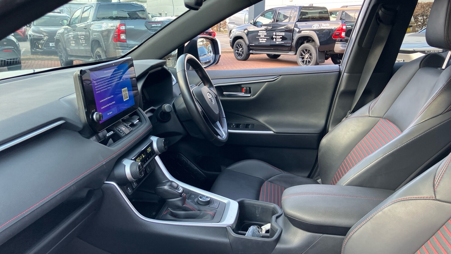 Used Toyota RAV4 2023 for sale - 77900885: Photo 10