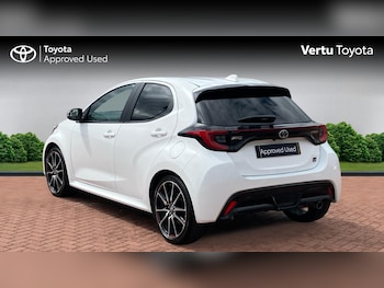 Used Toyota Yaris 2024 for sale - 78984054: Photo