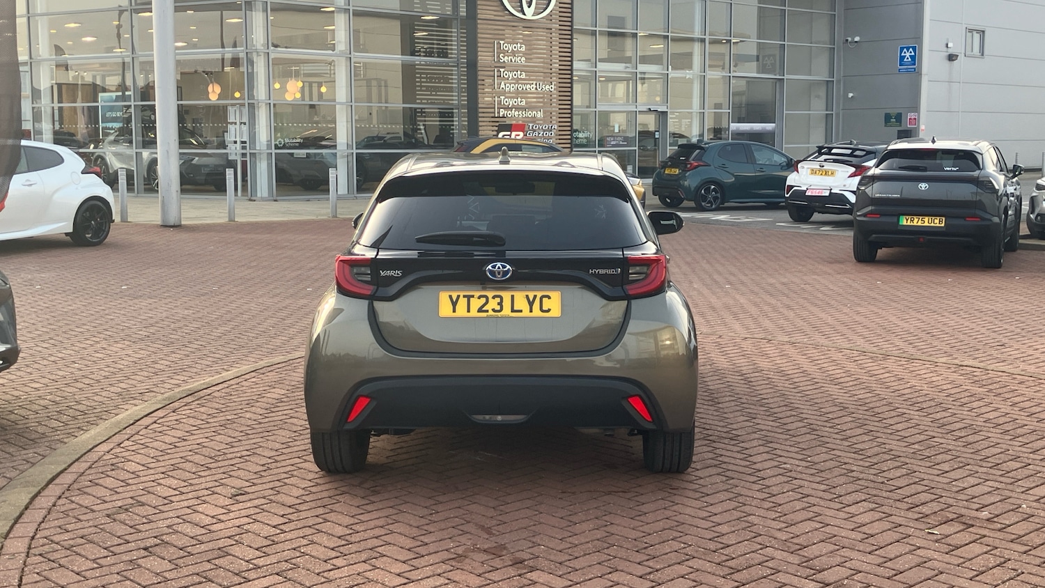 Used Toyota Yaris 2023 for sale - 77818695: Photo 19