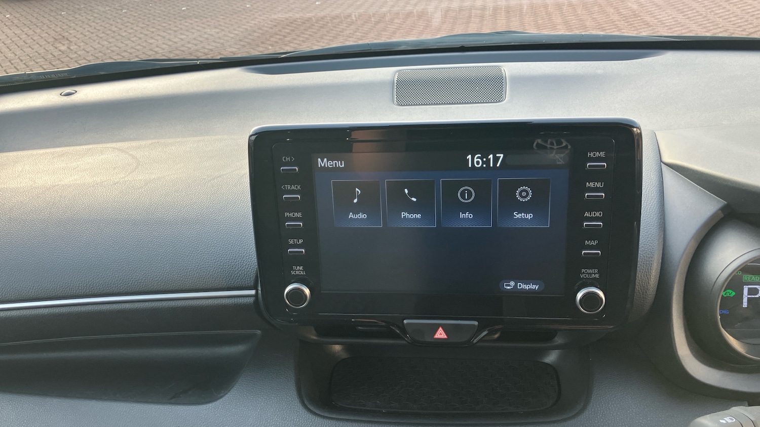 Used Toyota Yaris 2023 for sale - 77818695: Photo 25