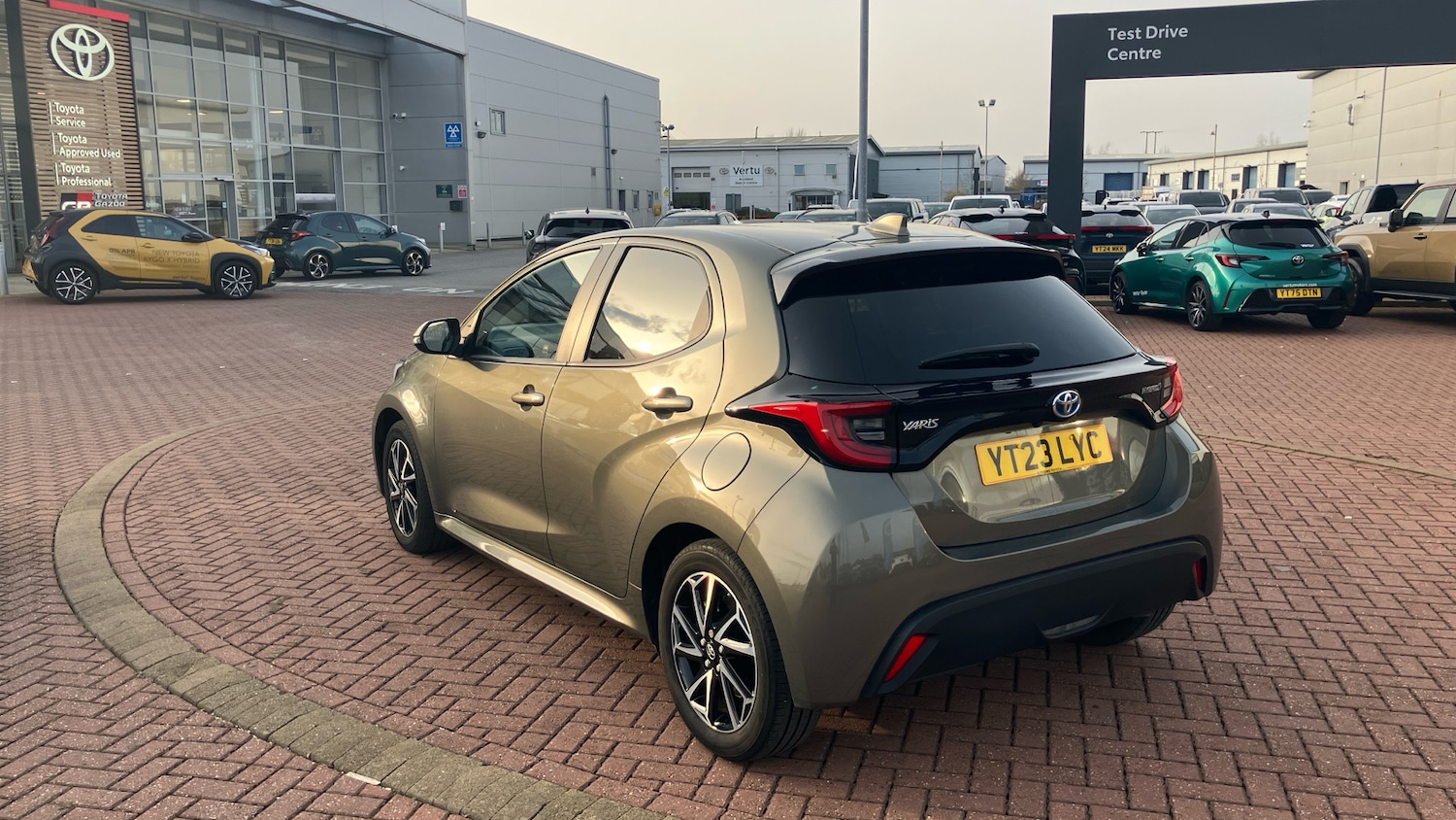 Used Toyota Yaris 2023 for sale - 77818695: Photo 28