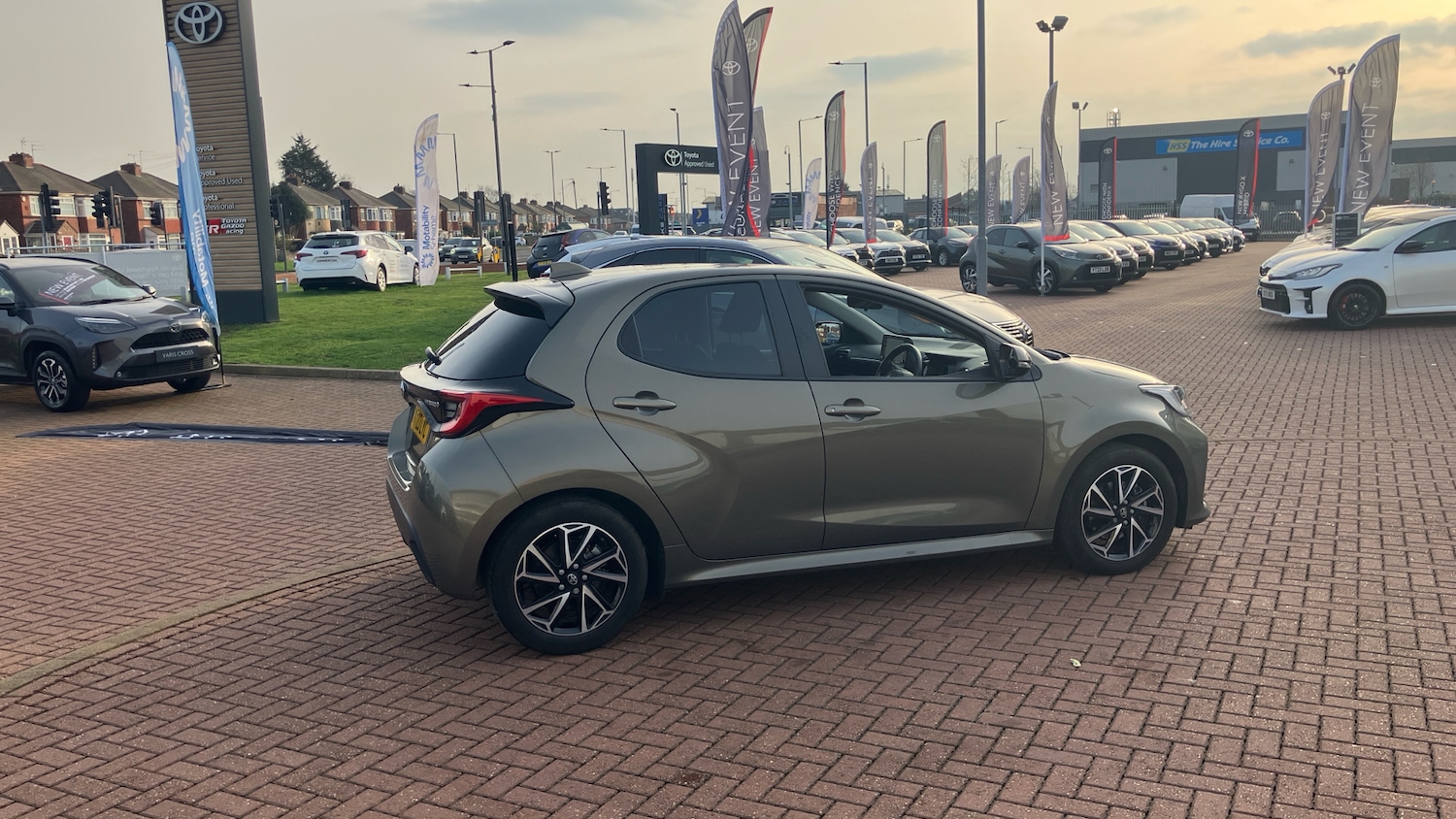 Used Toyota Yaris 2023 for sale - 77818695: Photo 30