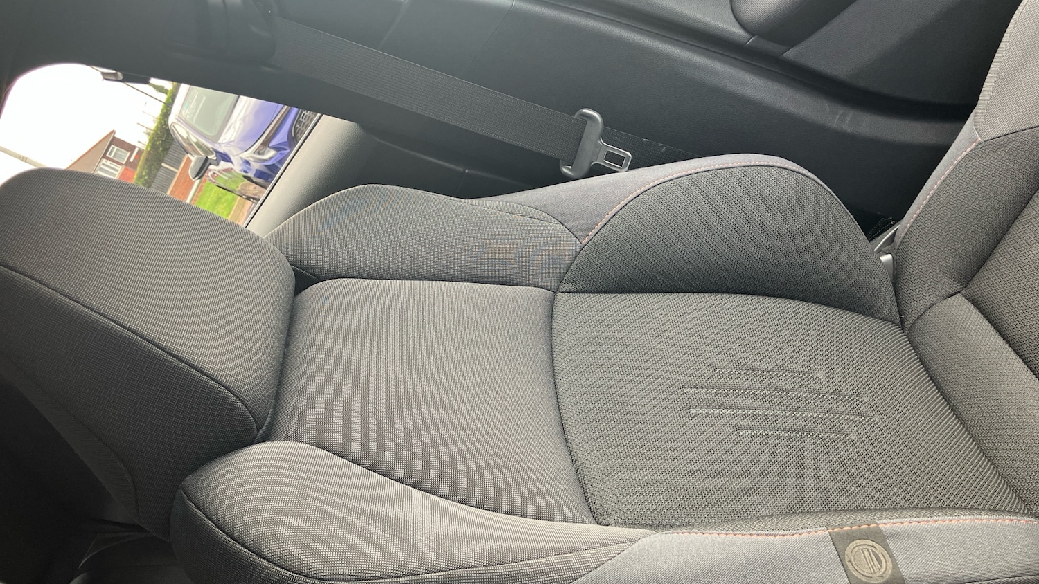 Used Toyota C-HR 2024 for sale - 78093350: Photo 47