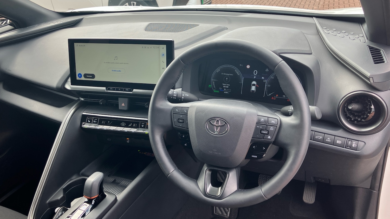 Used Toyota C-HR 2024 for sale - 78093350: Photo 5