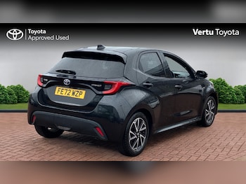 Used Toyota Yaris 2022 for sale - 78629721: Photo