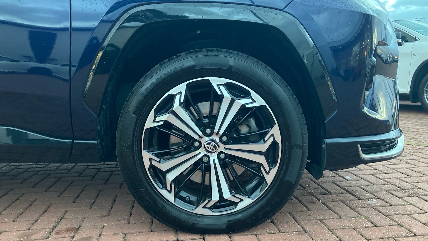 Used Toyota RAV4 2022 for sale - 76627746: Photo 18