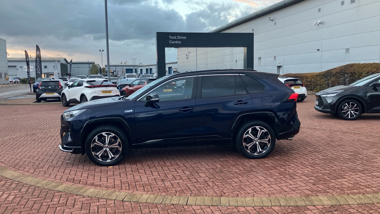 Used Toyota RAV4 2022 for sale - 76627746: Photo 30