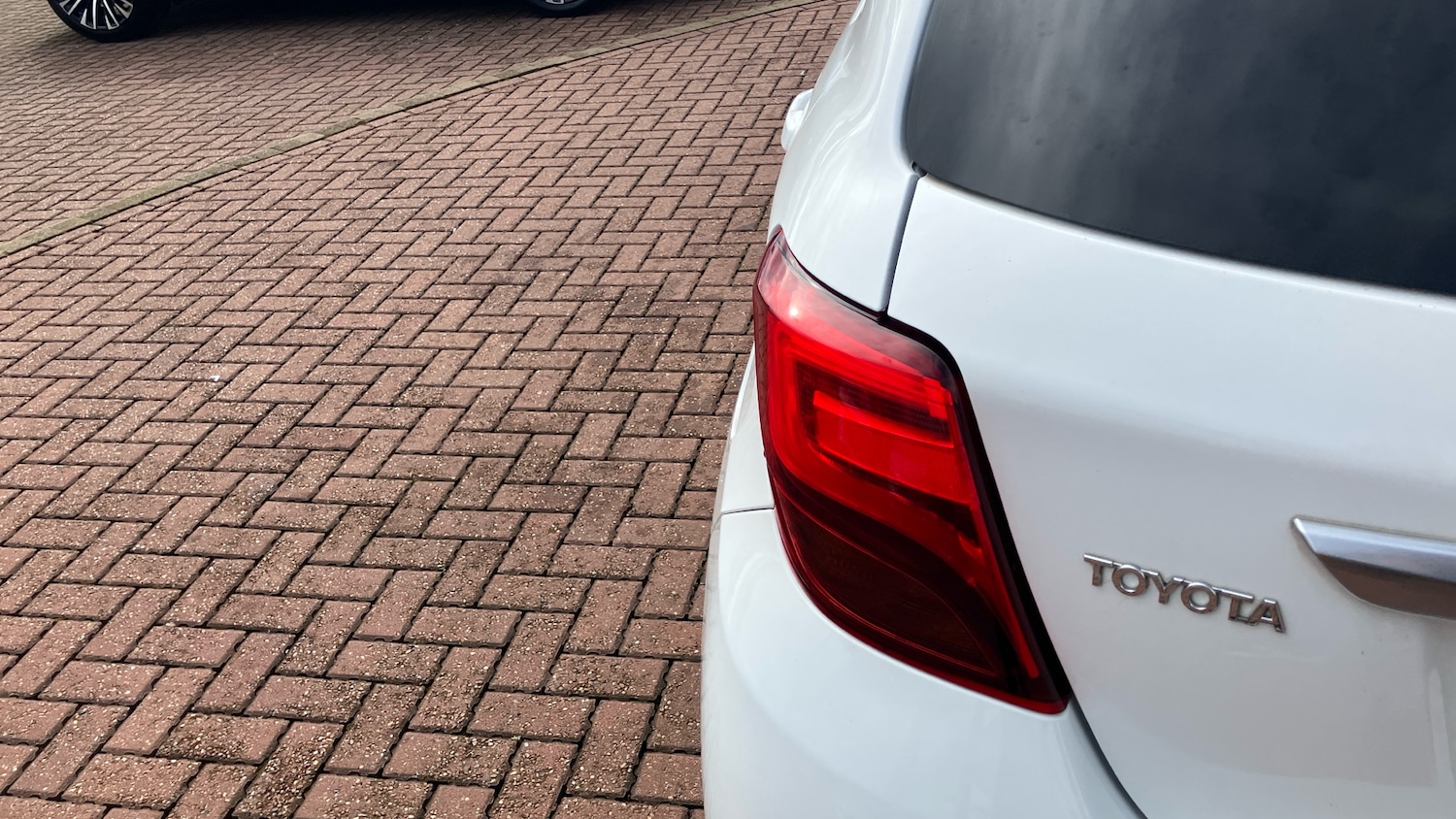 Used Toyota Yaris 2016 for sale - 78210092: Photo 21