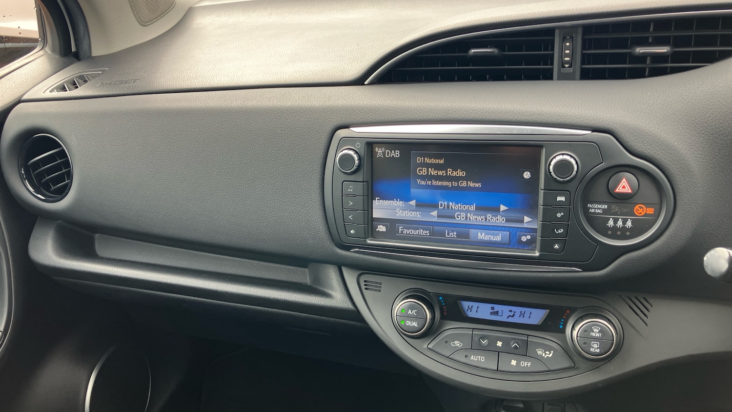 Used Toyota Yaris 2016 for sale - 78210092: Photo 26