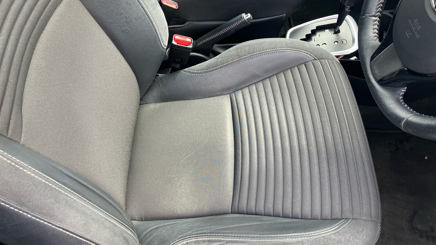 Used Toyota Yaris 2016 for sale - 78210092: Photo 43