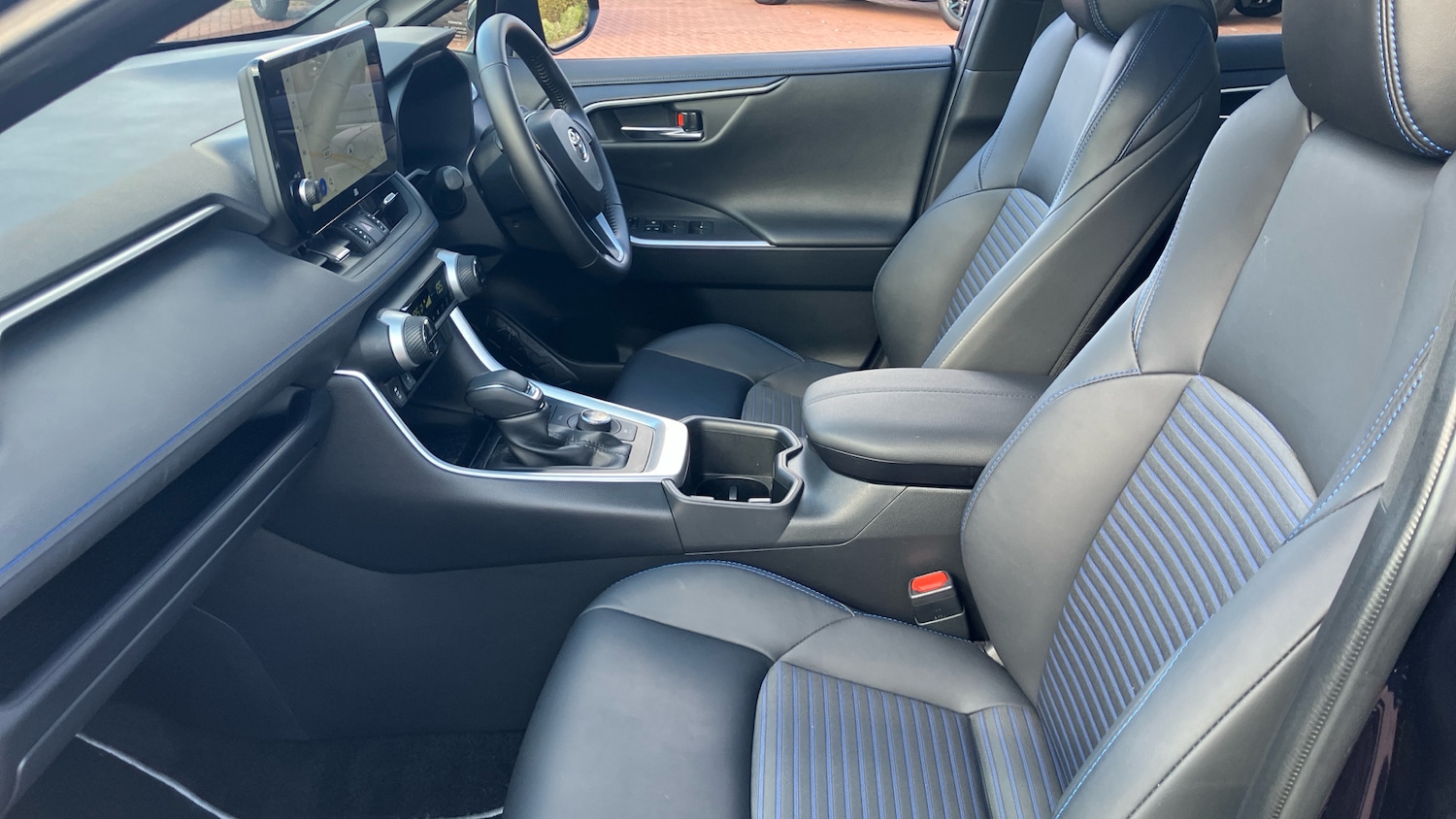 Used Toyota RAV4 2023 for sale - 76127076: Photo 10