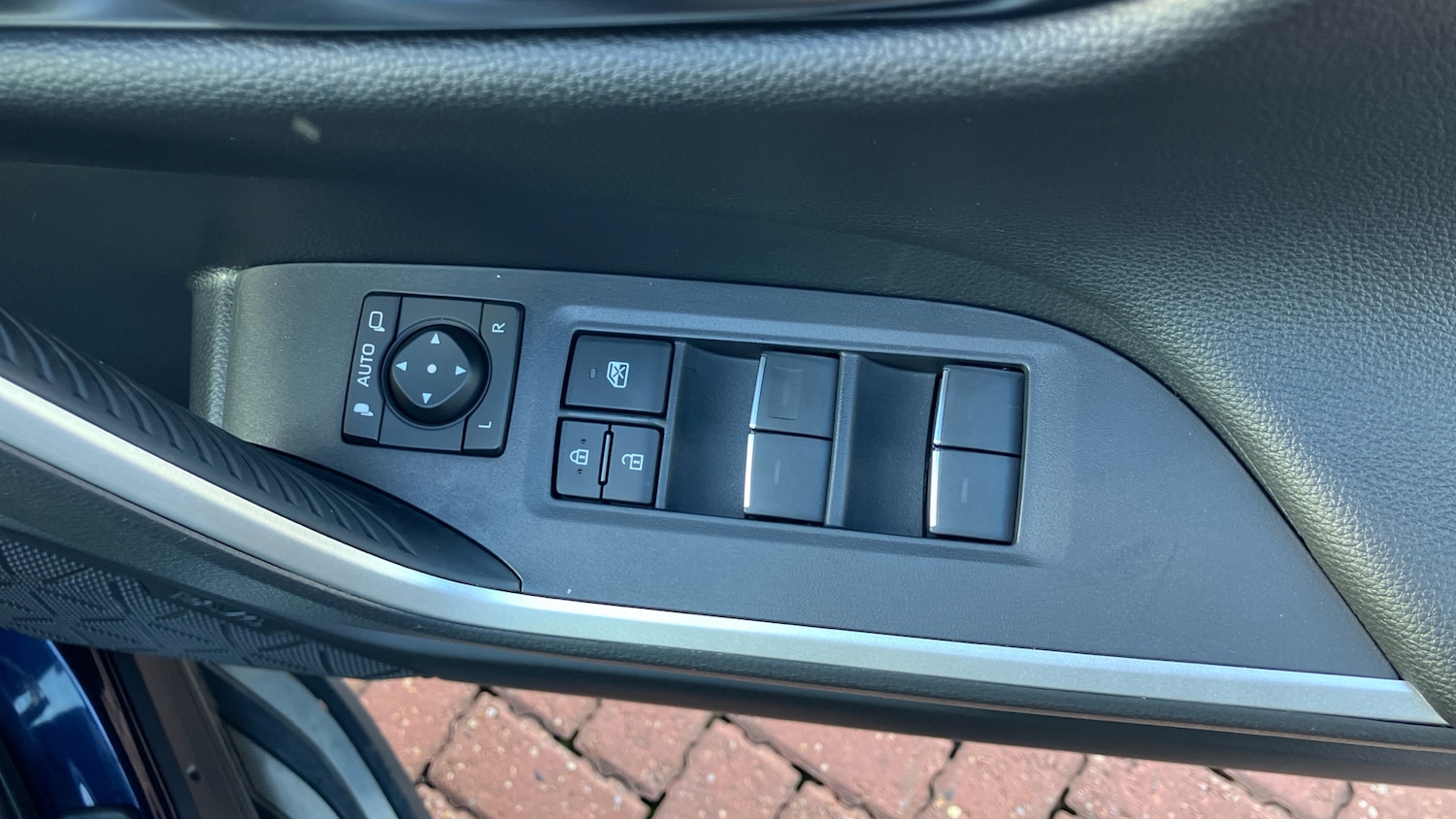 Used Toyota RAV4 2023 for sale - 76127076: Photo 44