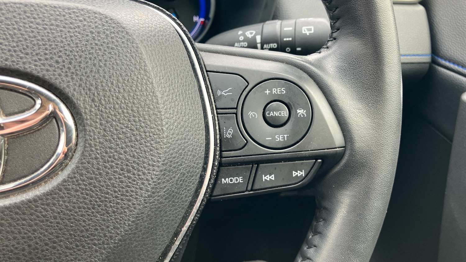 Used Toyota RAV4 2020 for sale - 77844567: Photo 38