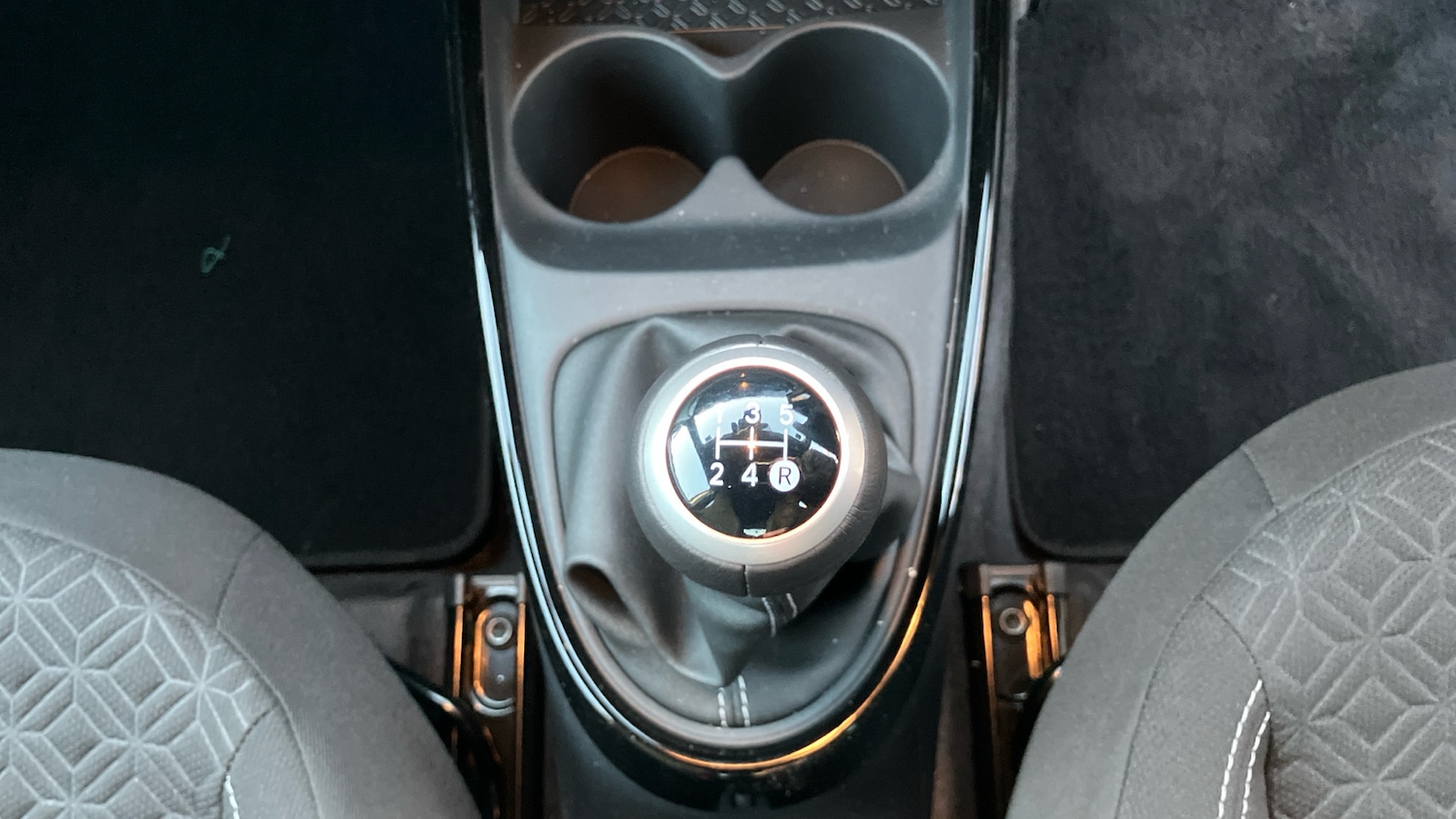 Used Toyota Aygo X 2025 for sale - 76799041: Photo 33