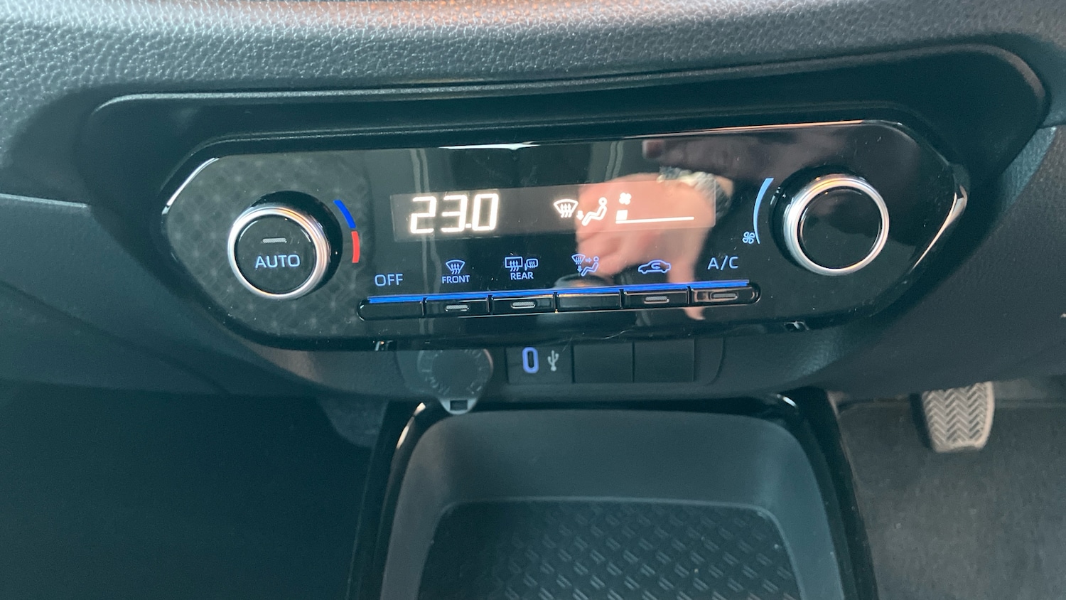 Used Toyota Aygo X 2025 for sale - 76799041: Photo 35