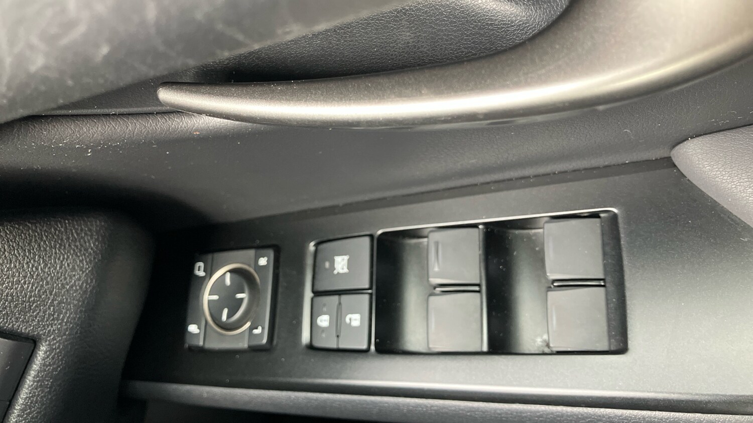 Used Lexus UX 2019 for sale - 77935111: Photo 41