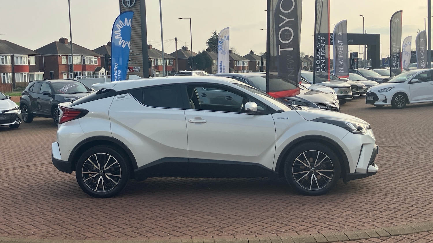 Used Toyota C-HR 2020 for sale - 77917673: Photo 16