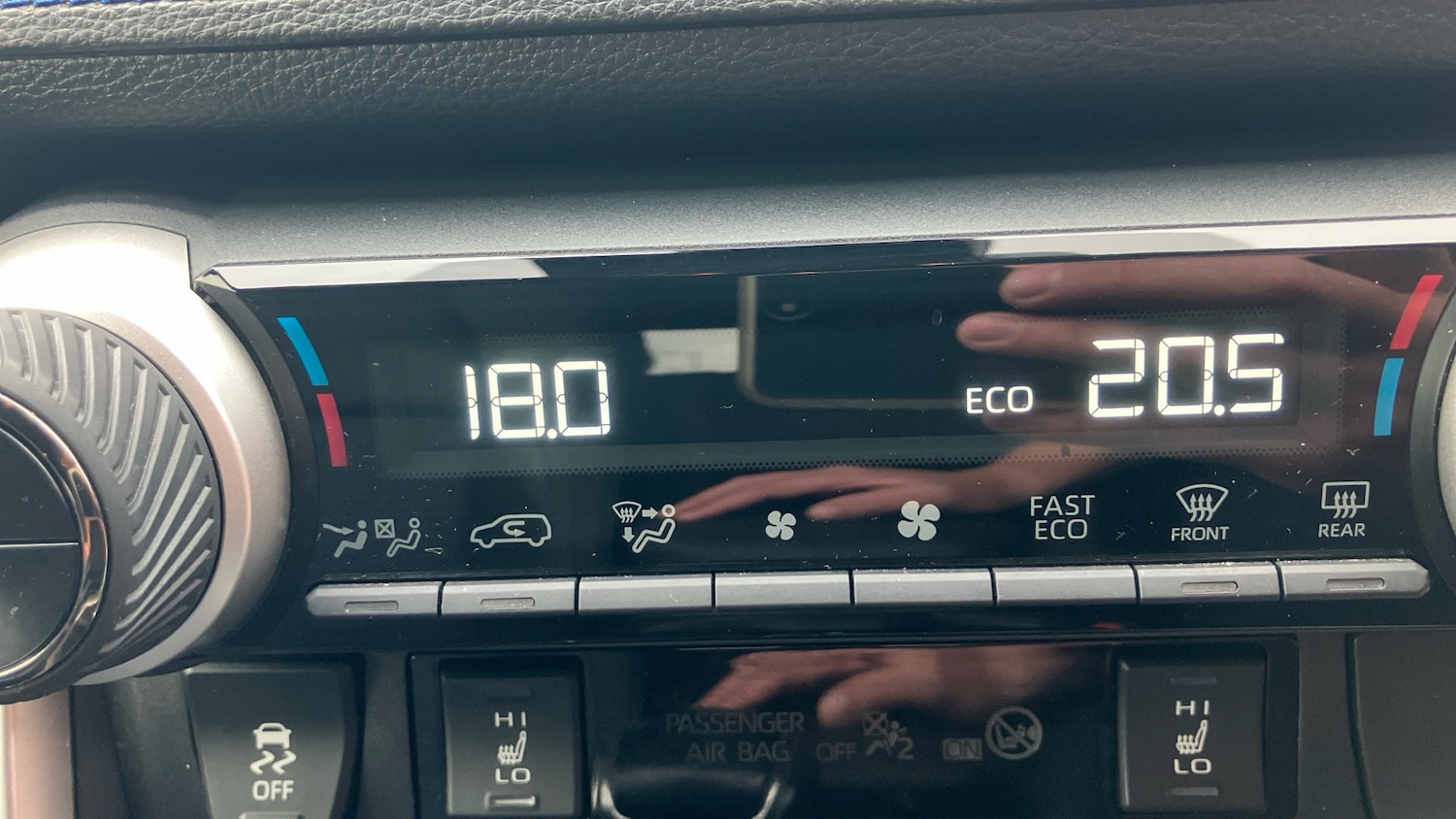 Used Toyota RAV4 2020 for sale - 76507224: Photo 37