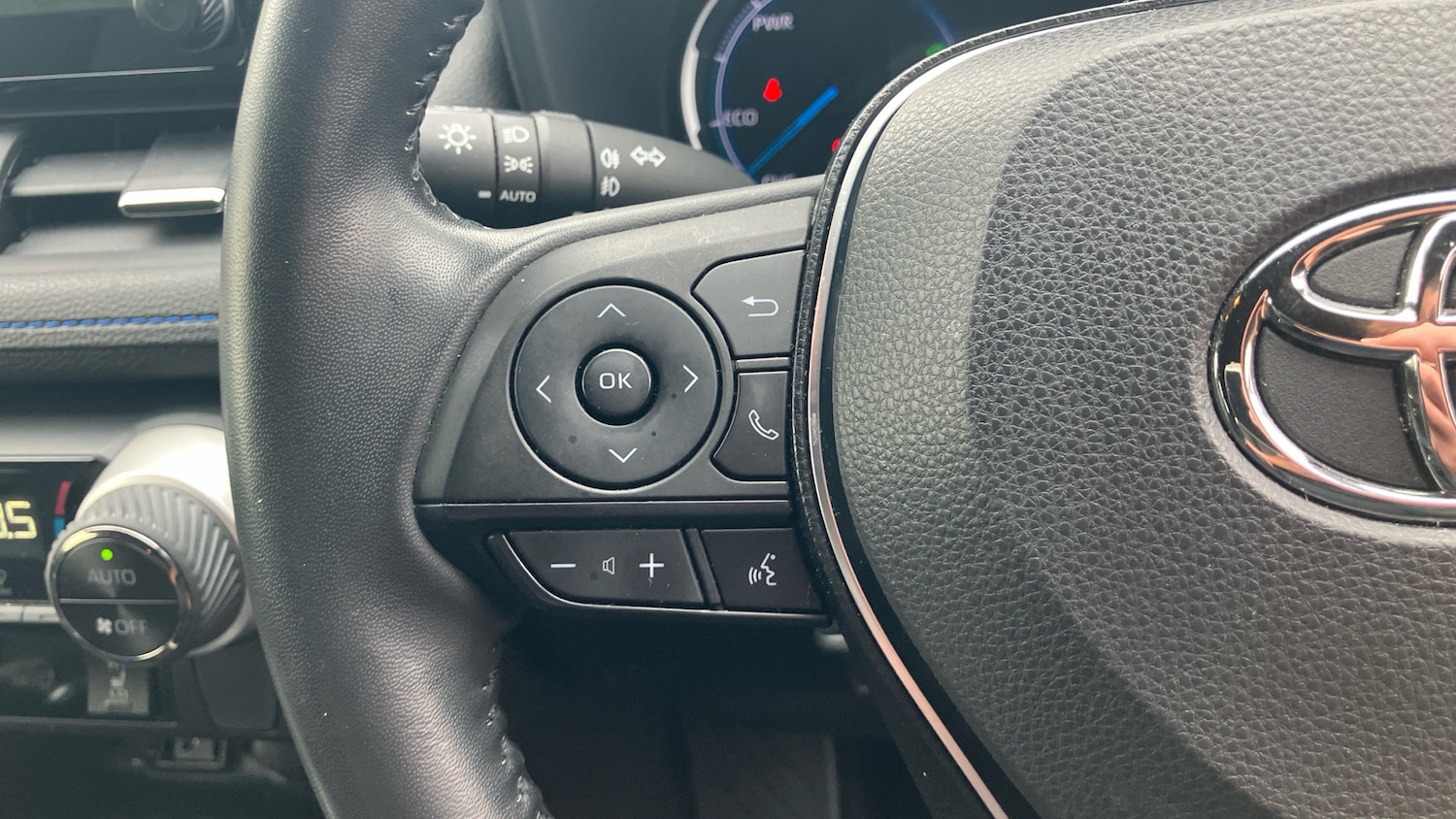 Used Toyota RAV4 2020 for sale - 76507224: Photo 39