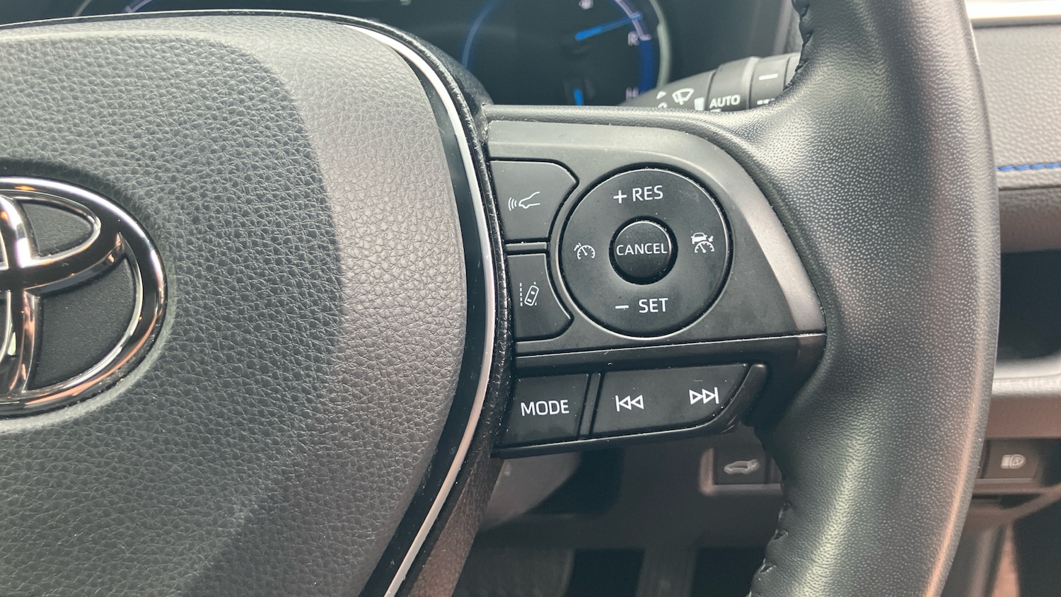 Used Toyota RAV4 2020 for sale - 76507224: Photo 40