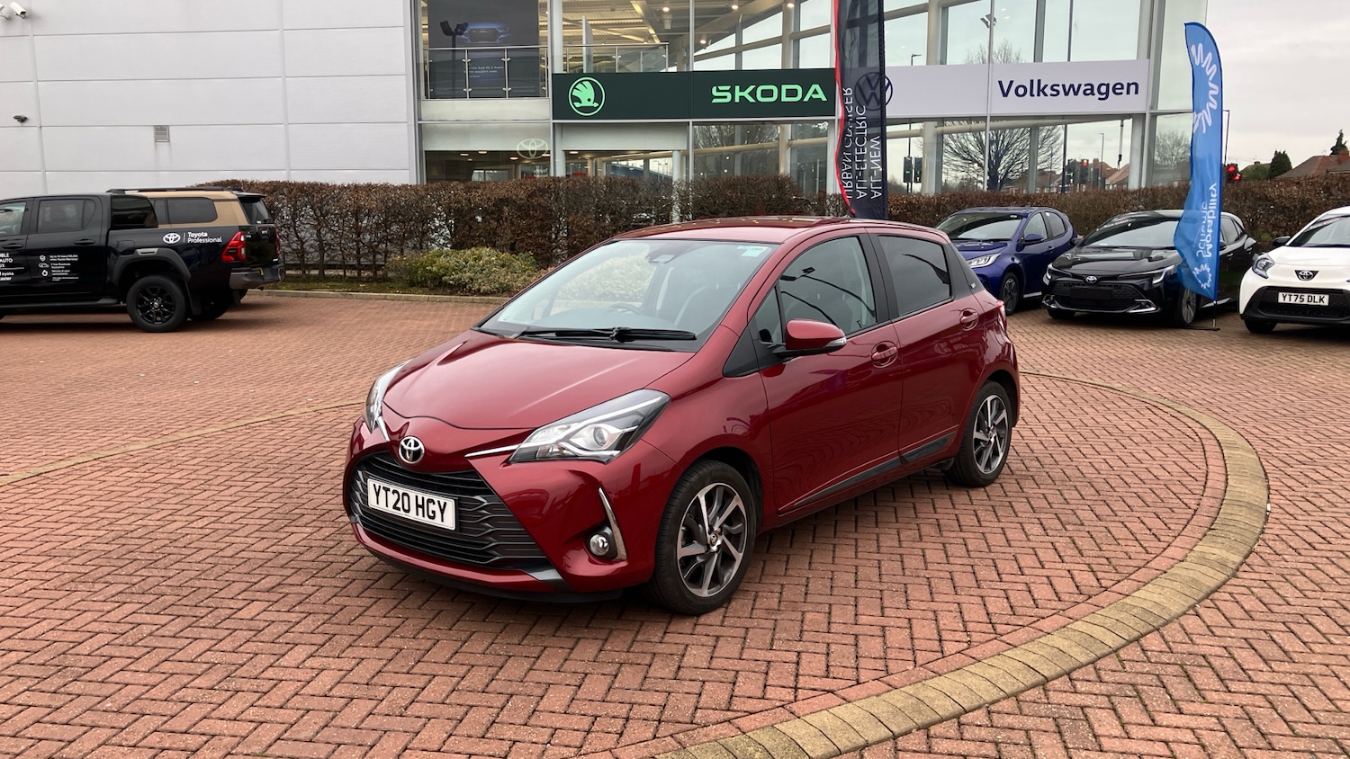 Used Toyota Yaris 2020 for sale - 77616638: Photo 27