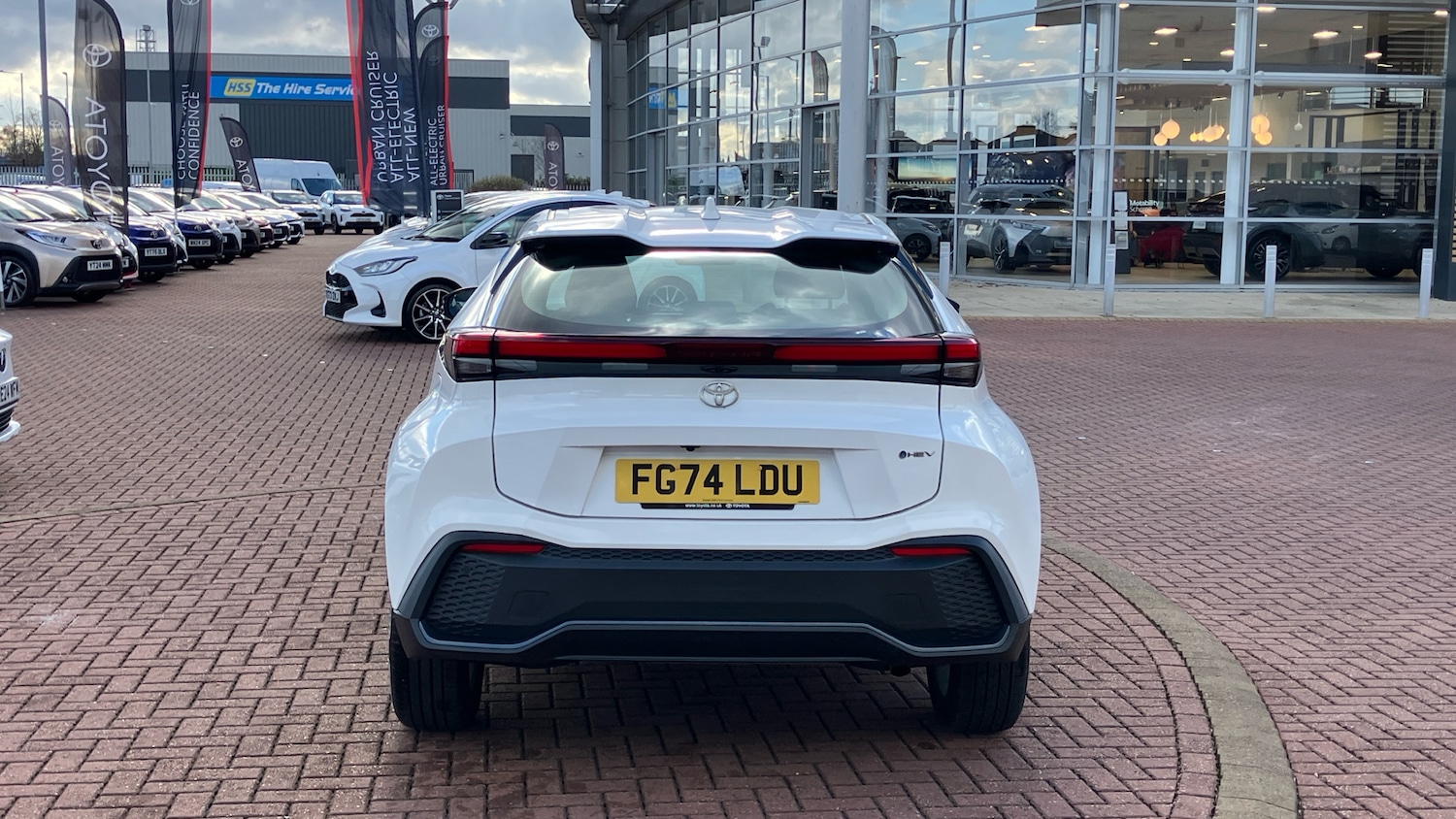 Used Toyota C-HR 2024 for sale - 78109209: Photo 19