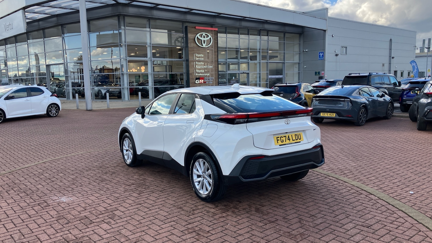 Used Toyota C-HR 2024 for sale - 78109209: Photo 38