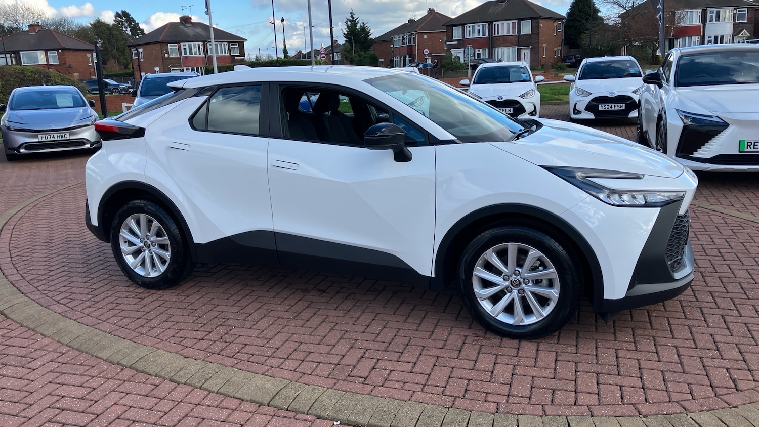 Used Toyota C-HR 2024 for sale - 78109209: Photo 42