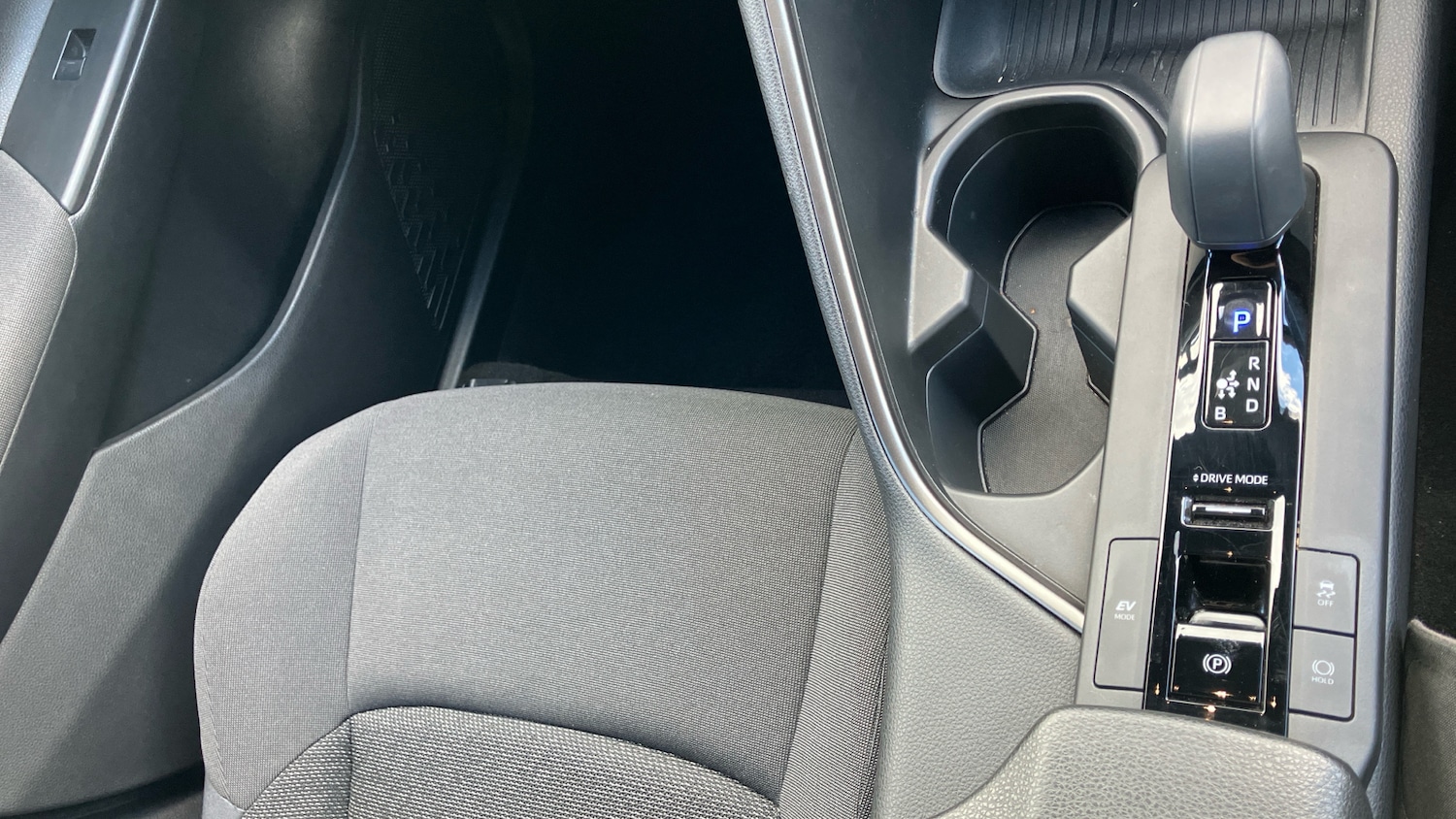 Used Toyota C-HR 2024 for sale - 78109209: Photo 46