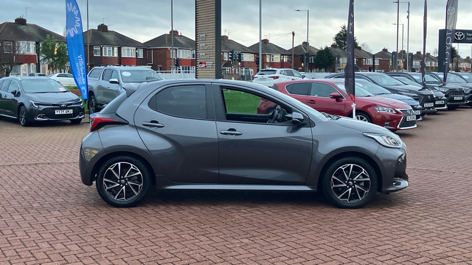 Used Toyota Yaris 2023 for sale - 77086488: Photo 16