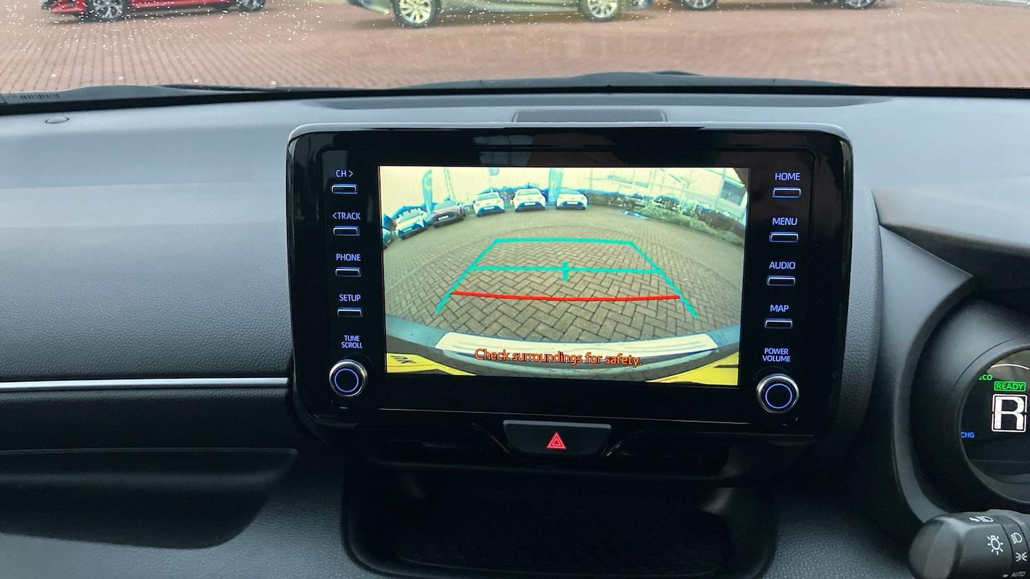 Used Toyota Yaris 2023 for sale - 77086488: Photo 27