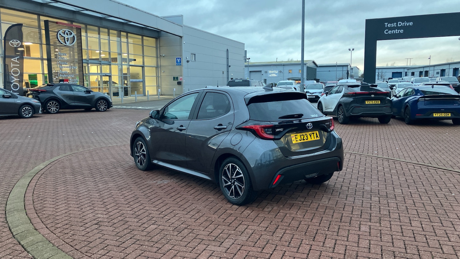 Used Toyota Yaris 2023 for sale - 77086488: Photo 29