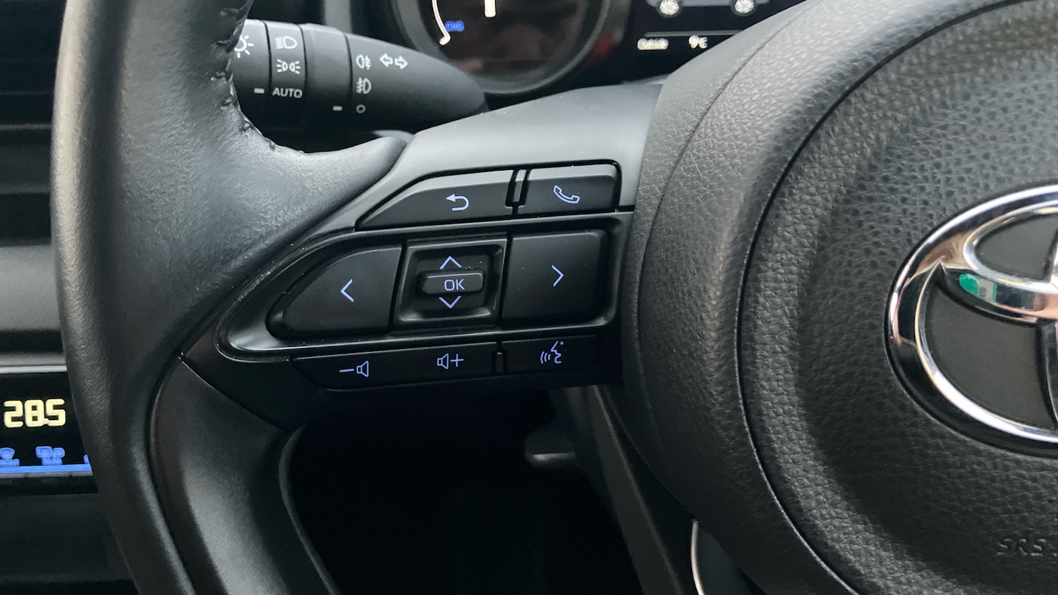 Used Toyota Yaris 2023 for sale - 77086488: Photo 36