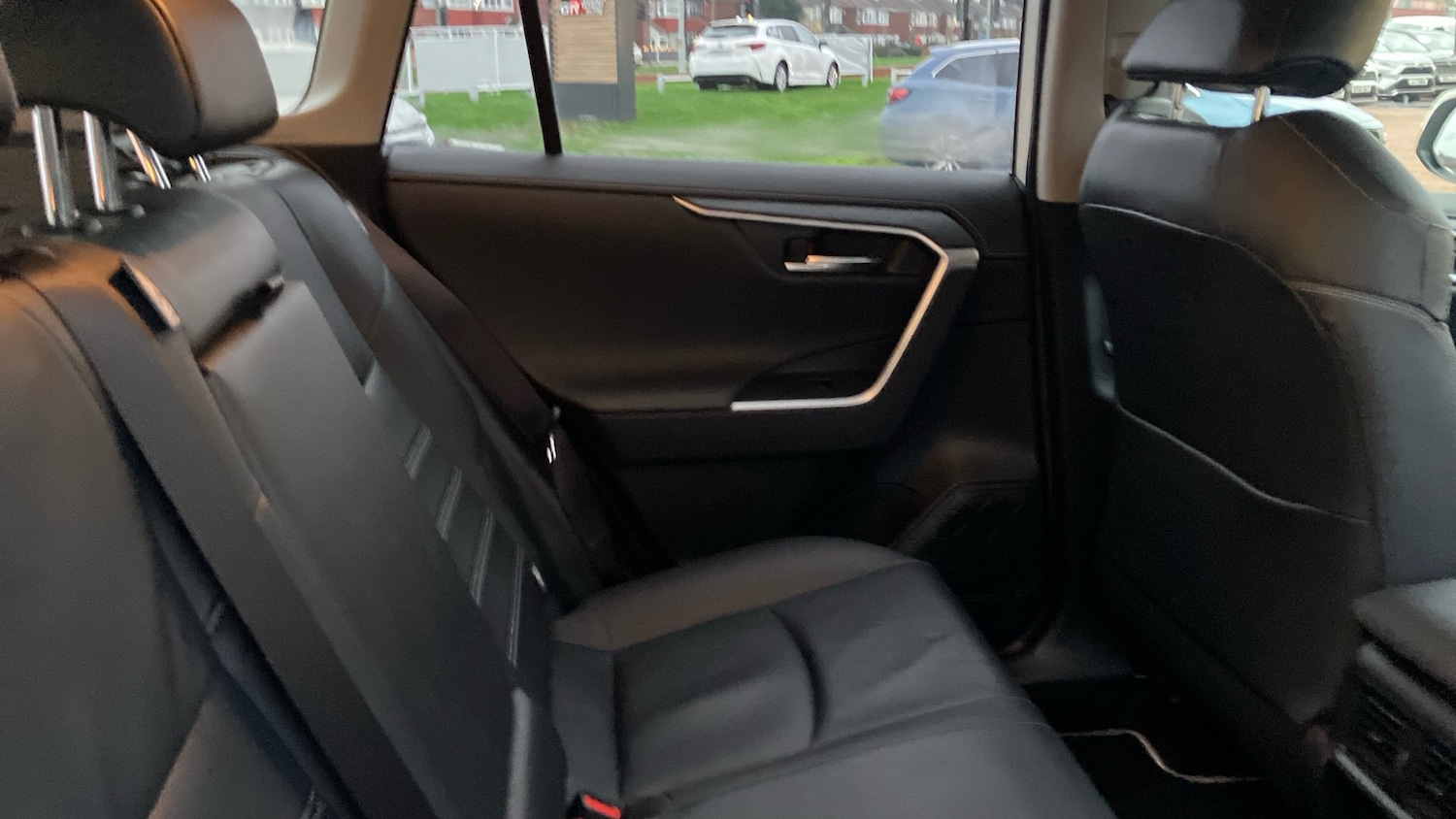 Used Toyota RAV4 2020 for sale - 77180633: Photo 12