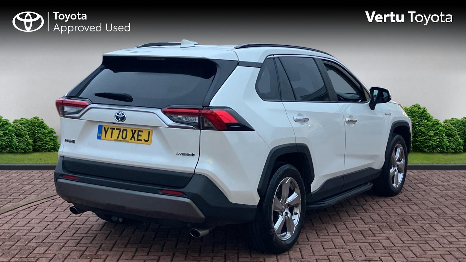 Used Toyota RAV4 2020 for sale - 77180633: Photo 2