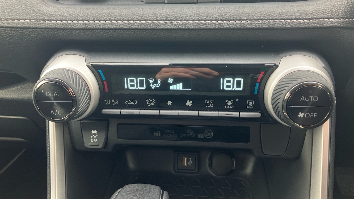 Used Toyota RAV4 2023 for sale - 78081592: Photo 44