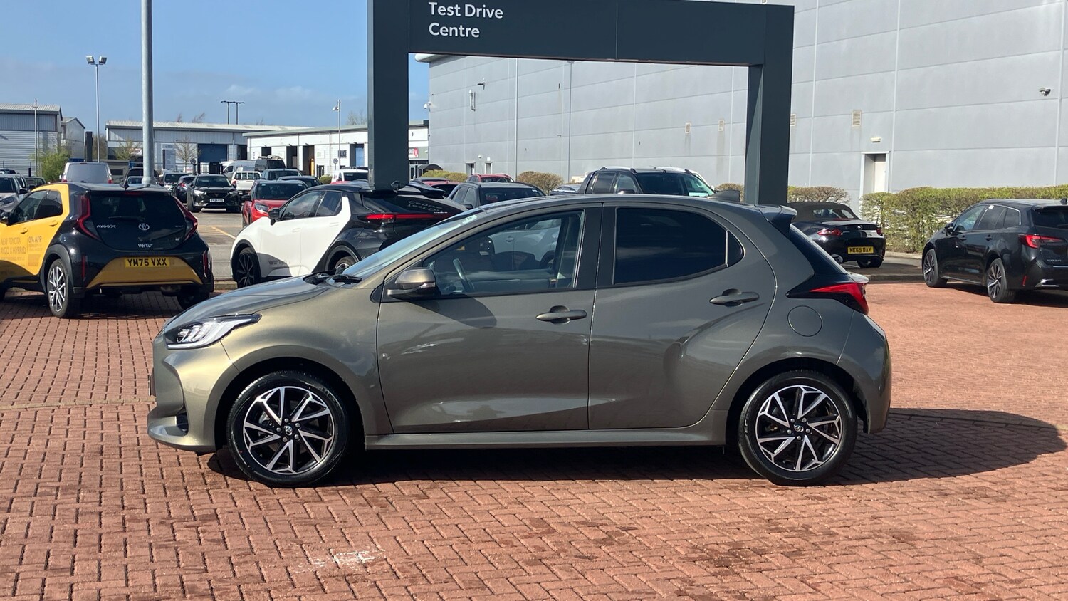 Used Toyota Yaris 2023 for sale - 78031394: Photo 17