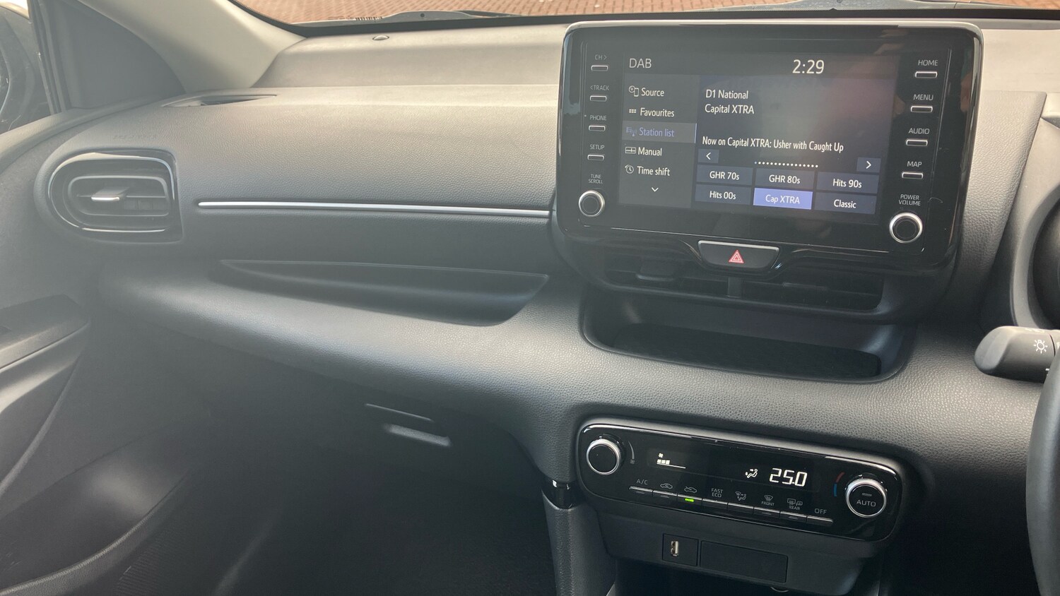 Used Toyota Yaris 2023 for sale - 78031394: Photo 44