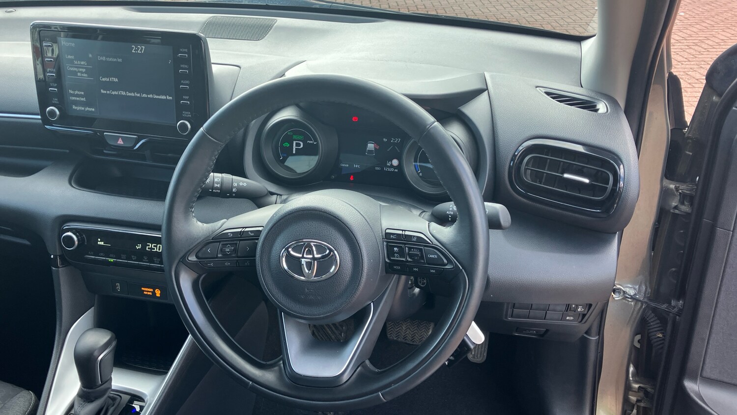 Used Toyota Yaris 2023 for sale - 78031394: Photo 6