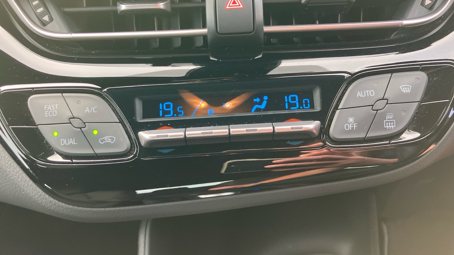 Used Toyota C-HR 2022 for sale - 76664678: Photo 37