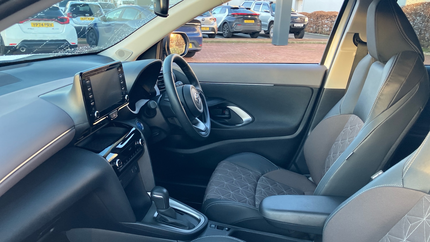 Used Toyota Yaris Cross 2023 for sale - 76980765: Photo 10